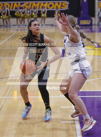 Thumbnail 1 in Merkel vs. Comanche (UIL Basketball 3A Area) photogallery.
