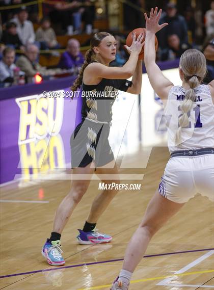 Thumbnail 2 in Merkel vs. Comanche (UIL Basketball 3A Area) photogallery.