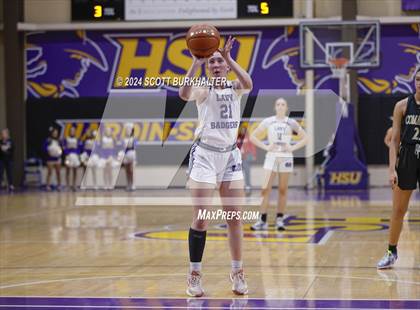 Thumbnail 3 in Merkel vs. Comanche (UIL Basketball 3A Area) photogallery.