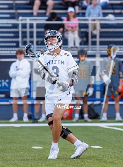 Thumbnail 2 in Wilton vs. Amity Regional photogallery.