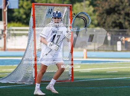 Thumbnail 2 in Wilton vs. Amity Regional photogallery.