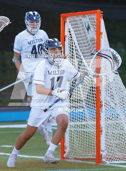 Thumbnail 3 in Wilton vs. Amity Regional photogallery.