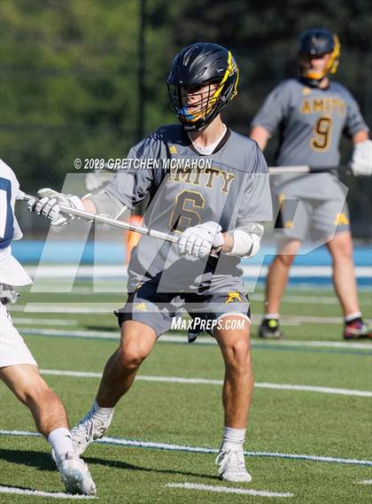 Thumbnail 2 in Wilton vs. Amity Regional photogallery.