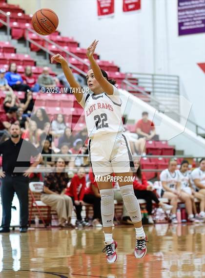 Thumbnail 1 in Breckenridge @ Mineral Wells photogallery.