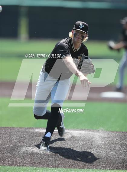 Thumbnail 1 in Lone Peak vs. Jordan (UHSAA 6A Championships) photogallery.