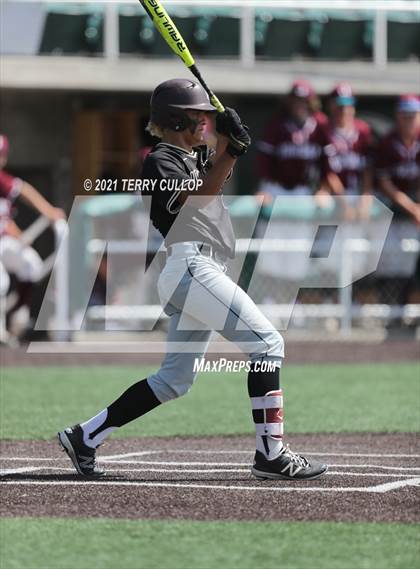 Thumbnail 2 in Lone Peak vs. Jordan (UHSAA 6A Championships) photogallery.