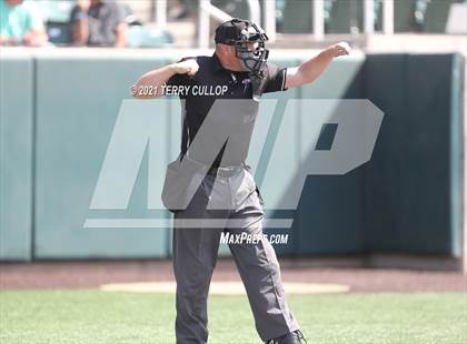 Thumbnail 1 in Lone Peak vs. Jordan (UHSAA 6A Championships) photogallery.