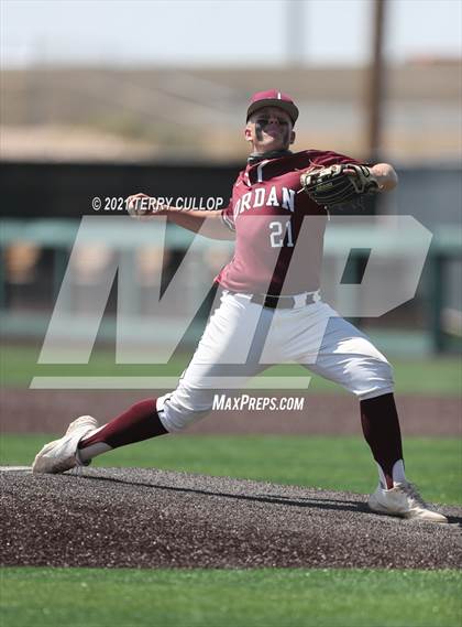 Thumbnail 2 in Lone Peak vs. Jordan (UHSAA 6A Championships) photogallery.