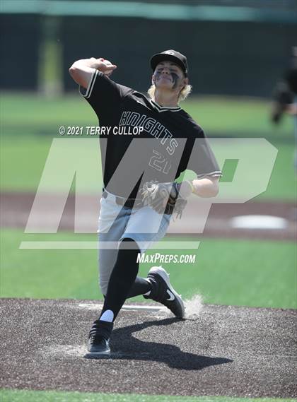 Thumbnail 2 in Lone Peak vs. Jordan (UHSAA 6A Championships) photogallery.