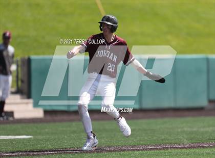 Thumbnail 1 in Lone Peak vs. Jordan (UHSAA 6A Championships) photogallery.