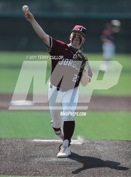 Thumbnail 3 in Lone Peak vs. Jordan (UHSAA 6A Championships) photogallery.