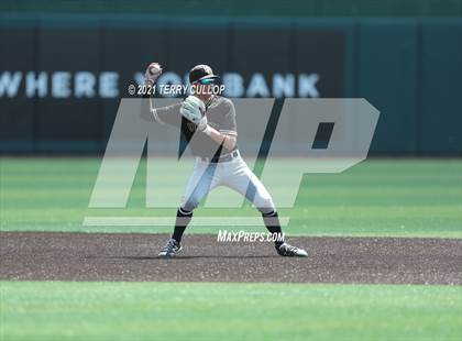 Thumbnail 2 in Lone Peak vs. Jordan (UHSAA 6A Championships) photogallery.