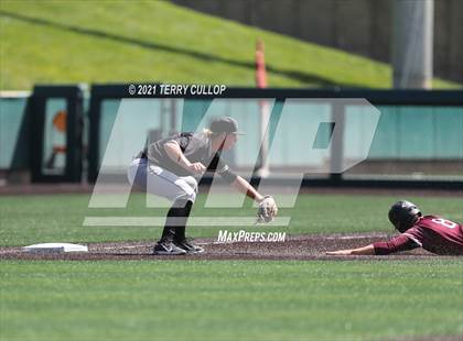 Thumbnail 2 in Lone Peak vs. Jordan (UHSAA 6A Championships) photogallery.