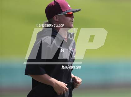 Thumbnail 1 in Lone Peak vs. Jordan (UHSAA 6A Championships) photogallery.