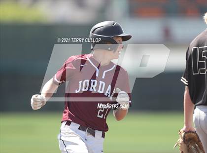 Thumbnail 3 in Lone Peak vs. Jordan (UHSAA 6A Championships) photogallery.