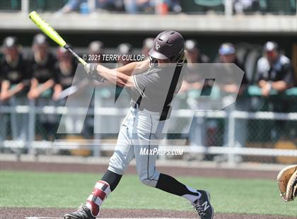 Thumbnail 1 in Lone Peak vs. Jordan (UHSAA 6A Championships) photogallery.
