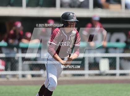 Thumbnail 2 in Lone Peak vs. Jordan (UHSAA 6A Championships) photogallery.