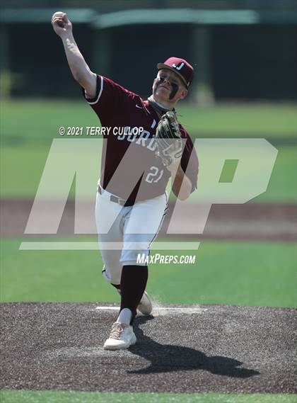 Thumbnail 1 in Lone Peak vs. Jordan (UHSAA 6A Championships) photogallery.