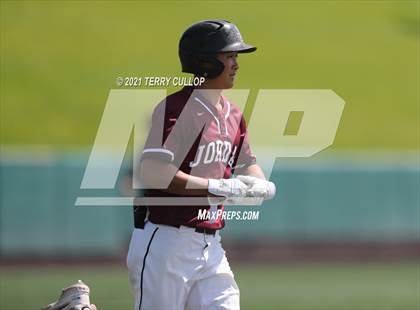 Thumbnail 3 in Lone Peak vs. Jordan (UHSAA 6A Championships) photogallery.
