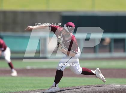Thumbnail 1 in Lone Peak vs. Jordan (UHSAA 6A Championships) photogallery.