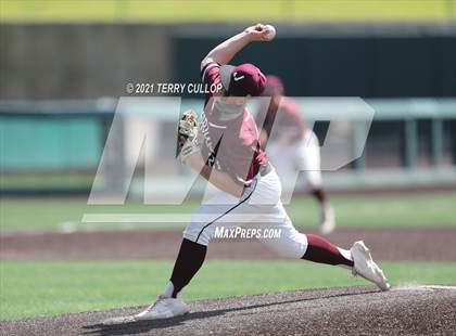 Thumbnail 2 in Lone Peak vs. Jordan (UHSAA 6A Championships) photogallery.