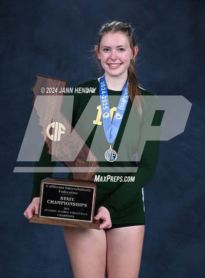 Thumbnail 2 in San Ramon Valley vs Centennial (CIF Division 2 Final Awards) photogallery.