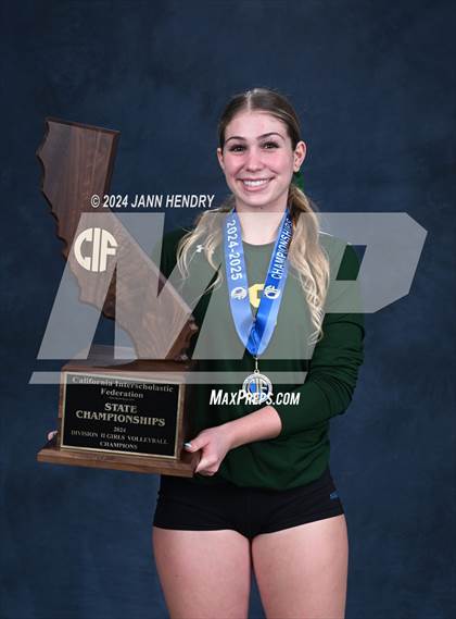Thumbnail 2 in San Ramon Valley vs Centennial (CIF Division 2 Final Awards) photogallery.