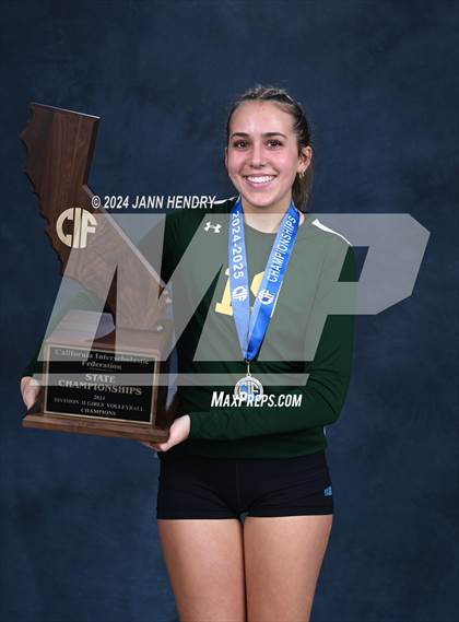 Thumbnail 2 in San Ramon Valley vs Centennial (CIF Division 2 Final Awards) photogallery.
