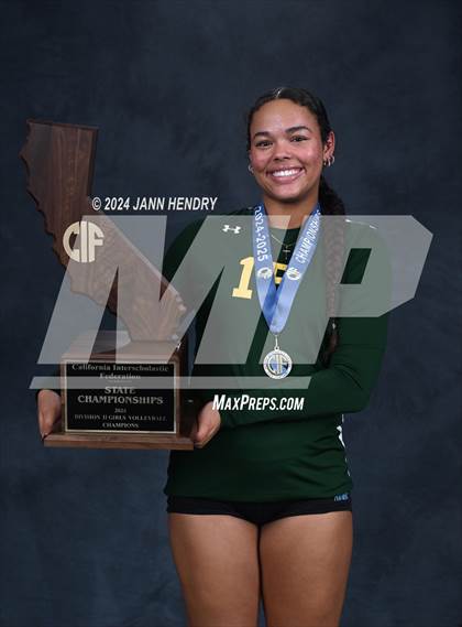 Thumbnail 1 in San Ramon Valley vs Centennial (CIF Division 2 Final Awards) photogallery.