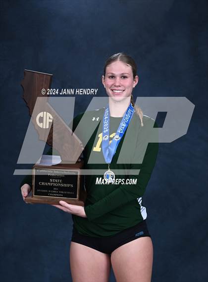 Thumbnail 2 in San Ramon Valley vs Centennial (CIF Division 2 Final Awards) photogallery.