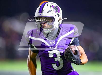 Thumbnail 3 in Willis vs Grand Oaks photogallery.