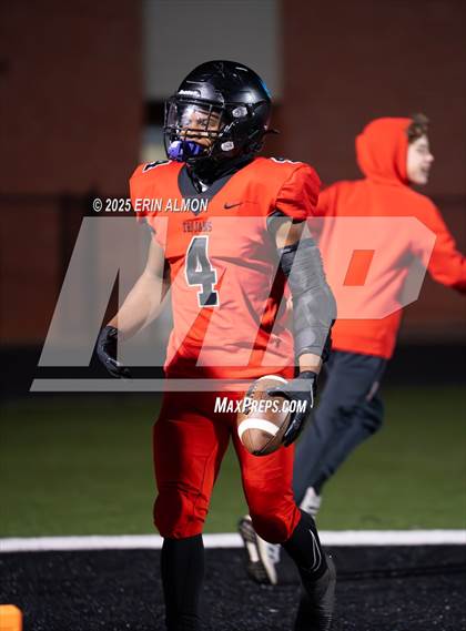 Thumbnail 3 in Austin @ Muscle Shoals photogallery.