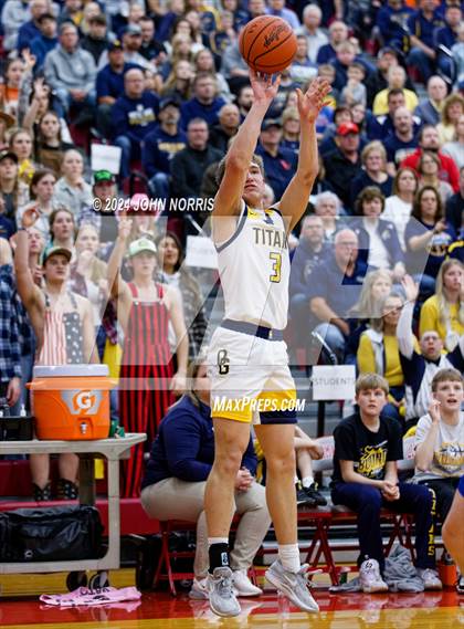 Thumbnail 3 in Ottawa-Glandorf vs Liberty-Benton (OHSAA Division 3 Region 10 District Semi Final) photogallery.