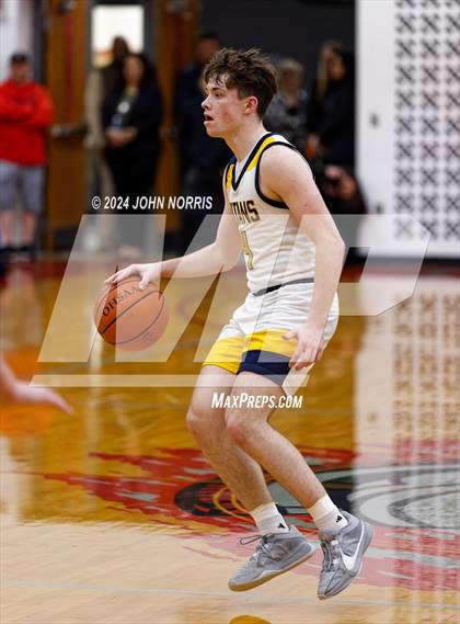 Thumbnail 1 in Ottawa-Glandorf vs Liberty-Benton (OHSAA Division 3 Region 10 District Semi Final) photogallery.