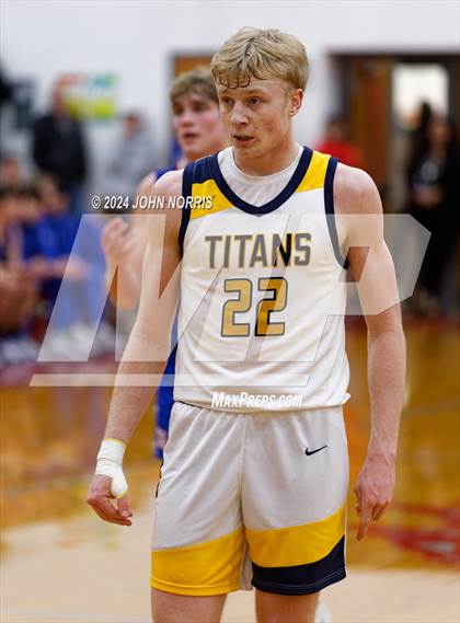 Thumbnail 1 in Ottawa-Glandorf vs Liberty-Benton (OHSAA Division 3 Region 10 District Semi Final) photogallery.