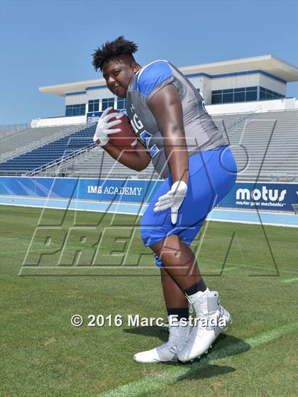 Thumbnail 2 in IMG Academy (2016 Preseason Top 25 Early Contenders Photo Shoot)  photogallery.