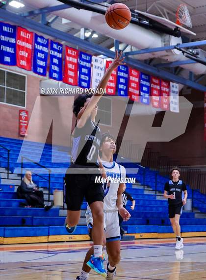 Thumbnail 2 in Clovis North vs. Bullard photogallery.