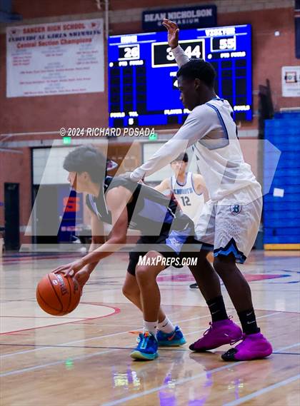 Thumbnail 2 in Clovis North vs. Bullard photogallery.