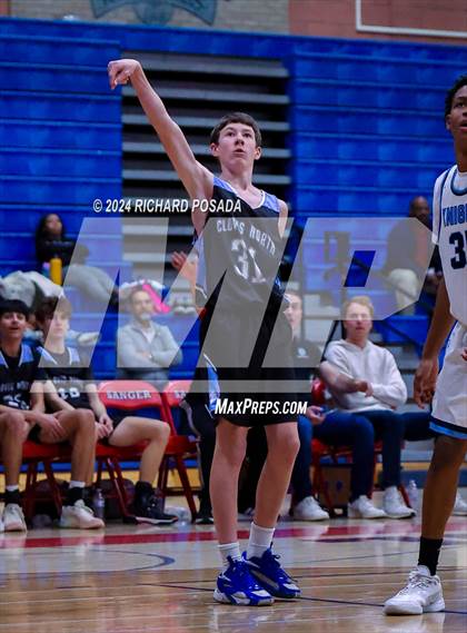 Thumbnail 2 in Clovis North vs. Bullard photogallery.