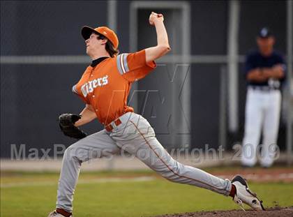 Thumbnail 1 in Grissom @ Lee photogallery.