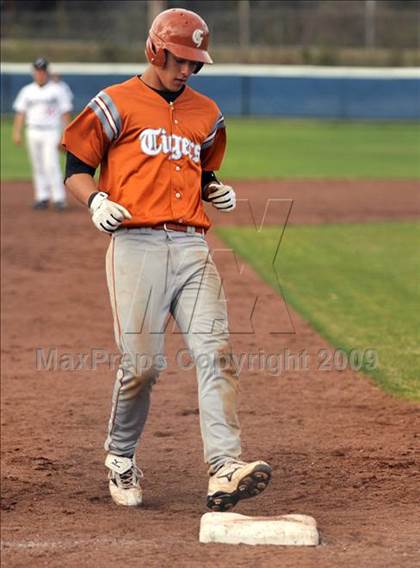 Thumbnail 3 in Grissom @ Lee photogallery.