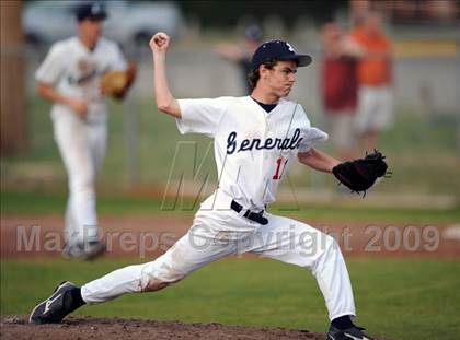 Thumbnail 3 in Grissom @ Lee photogallery.