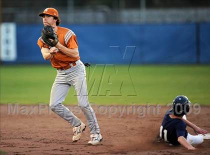 Thumbnail 2 in Grissom @ Lee photogallery.