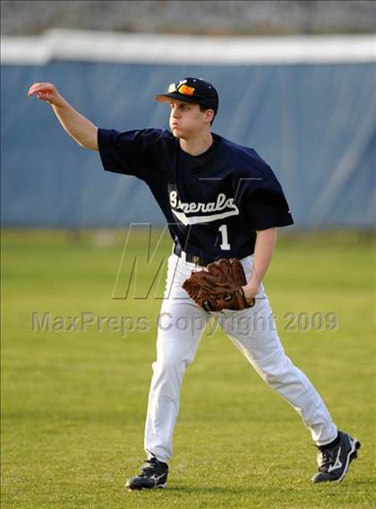 Thumbnail 3 in Grissom @ Lee photogallery.