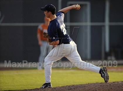 Thumbnail 3 in Grissom @ Lee photogallery.