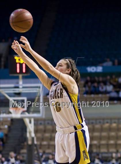 Thumbnail 1 in East Longmeadow vs Andover (MIAA Division 1 Final) photogallery.