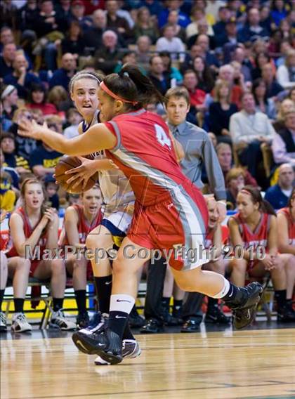 Thumbnail 3 in East Longmeadow vs Andover (MIAA Division 1 Final) photogallery.