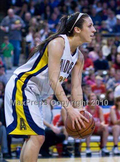 Thumbnail 1 in East Longmeadow vs Andover (MIAA Division 1 Final) photogallery.