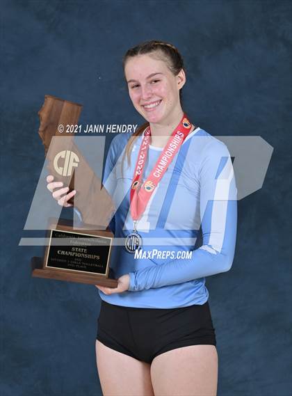 Thumbnail 1 in Hillsdale (CIF State D1 Awards) photogallery.