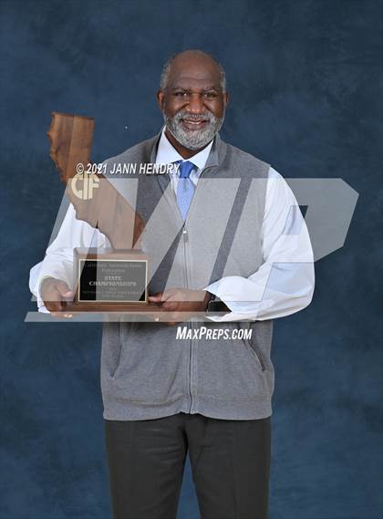 Thumbnail 2 in Hillsdale (CIF State D1 Awards) photogallery.